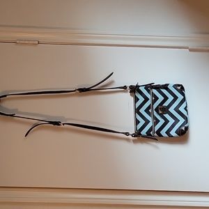 Dooney and Bourke small crossboy purse